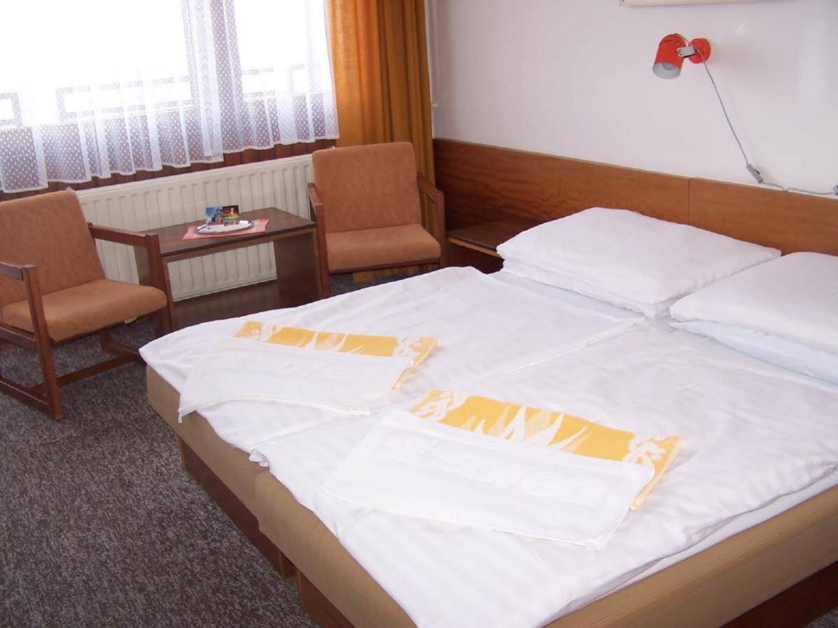 Hotel Sorea Hutnik Ii. Tatranská Lomnica Екстериор снимка