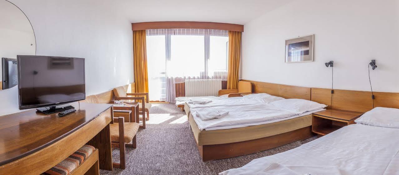 Hotel Sorea Hutnik Ii. Tatranská Lomnica Екстериор снимка